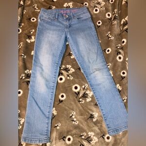 CHILDRENS PLACE JEANS SIZE 6 LIKE NEW